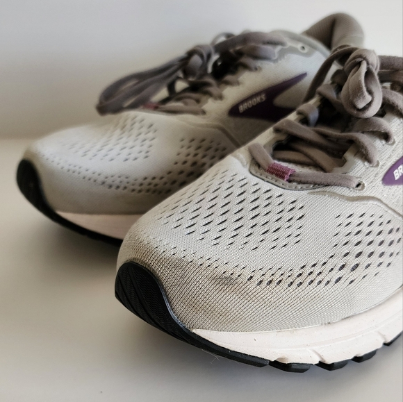 Brooks Ariel ‘20 Women’s 8.5M Running Grey Gray Purple Shoes - Picture 8 of 11